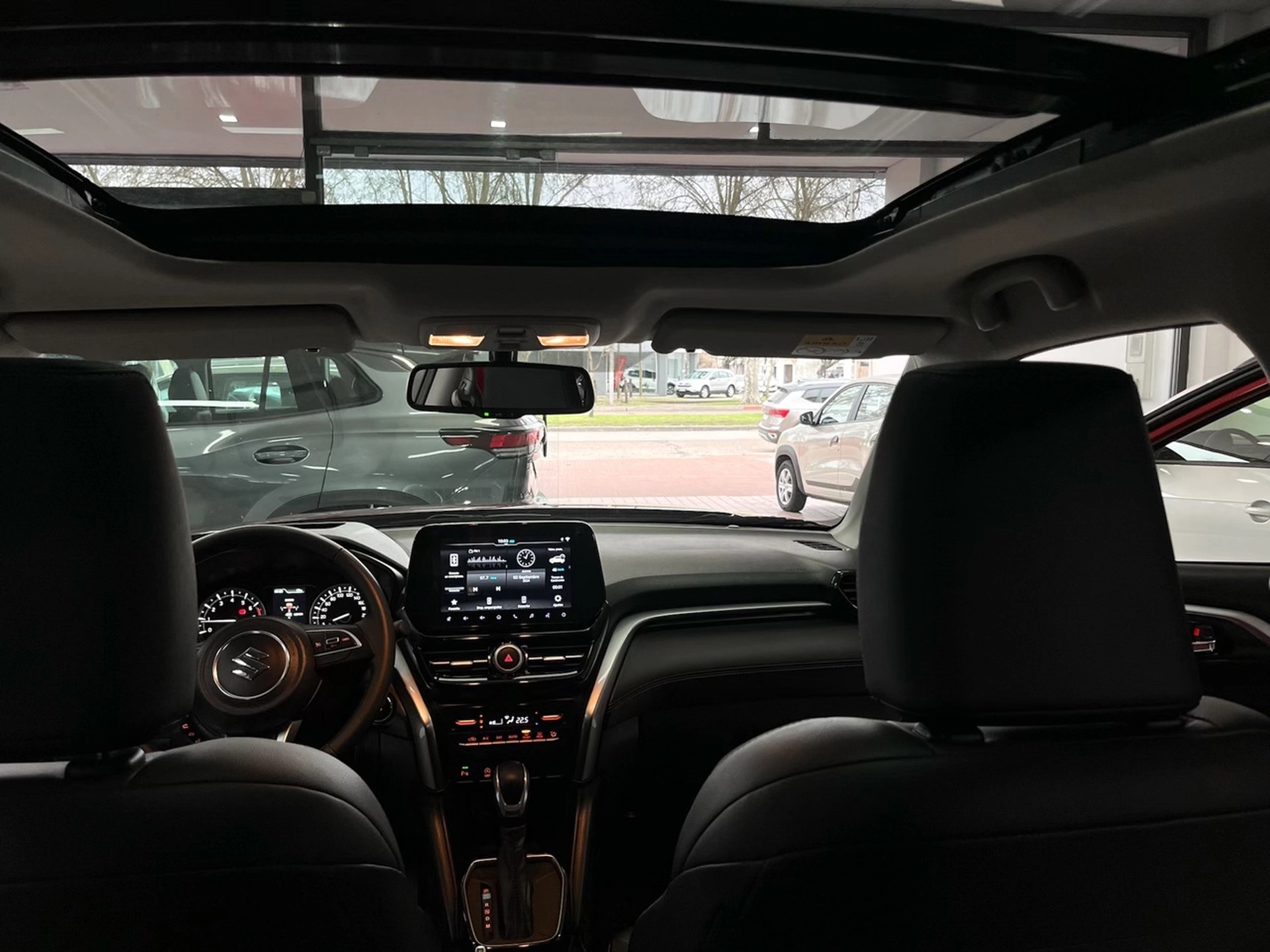 Suzuki Grand Vitara Hybrid GLX A/T