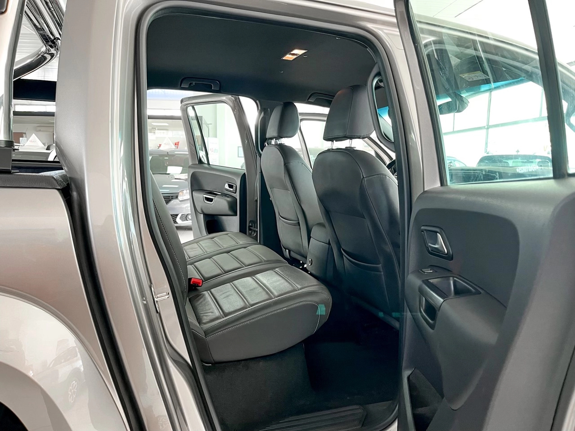 Volkswagen Amarok V6 A/T