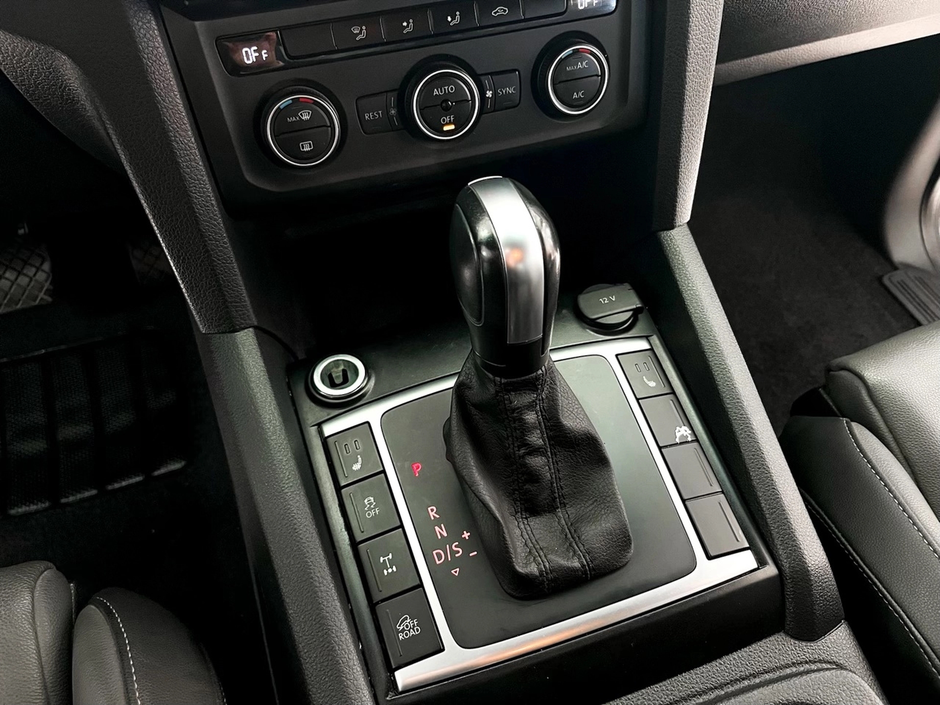 Volkswagen Amarok V6 A/T