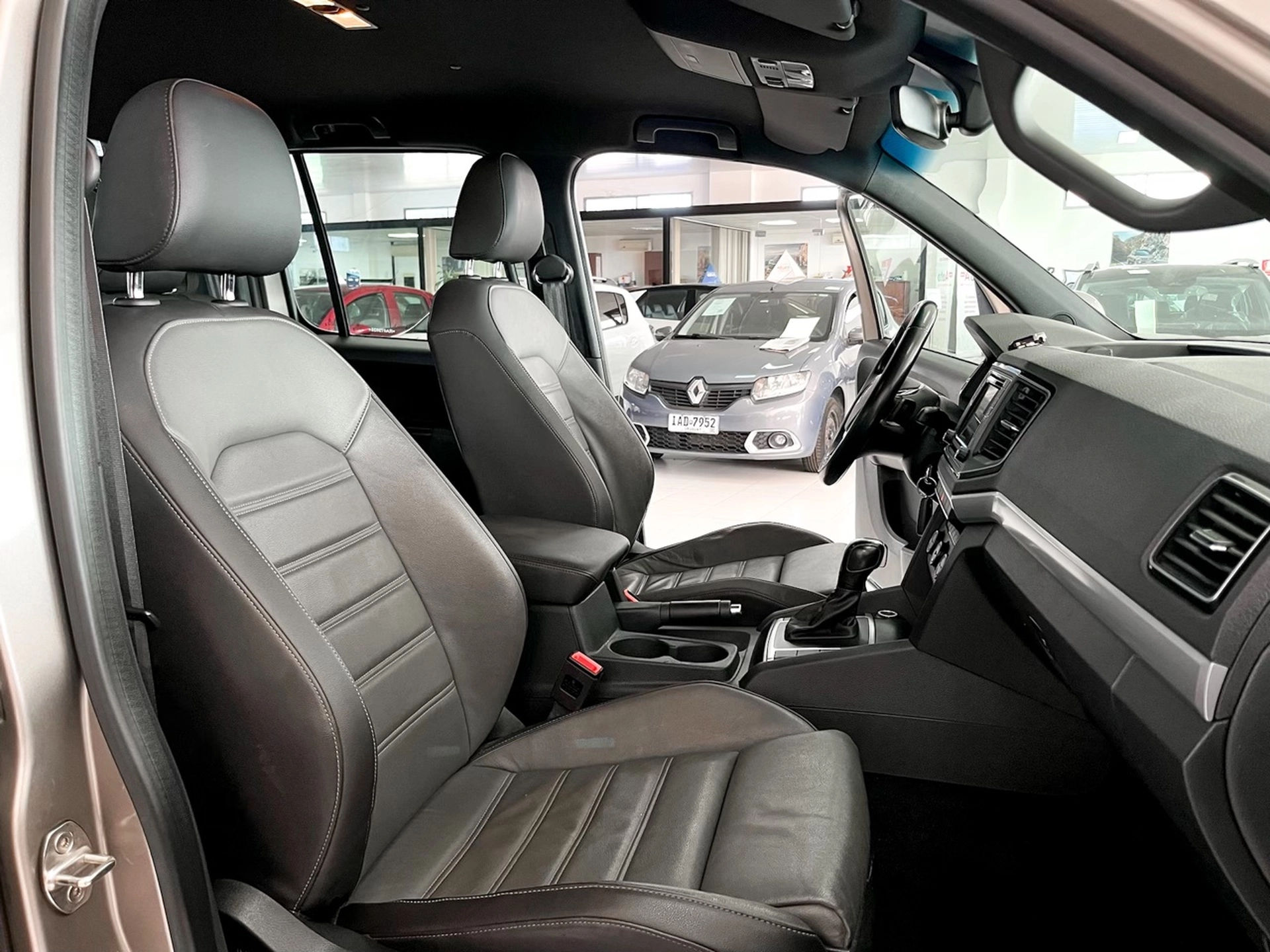 Volkswagen Amarok V6 A/T