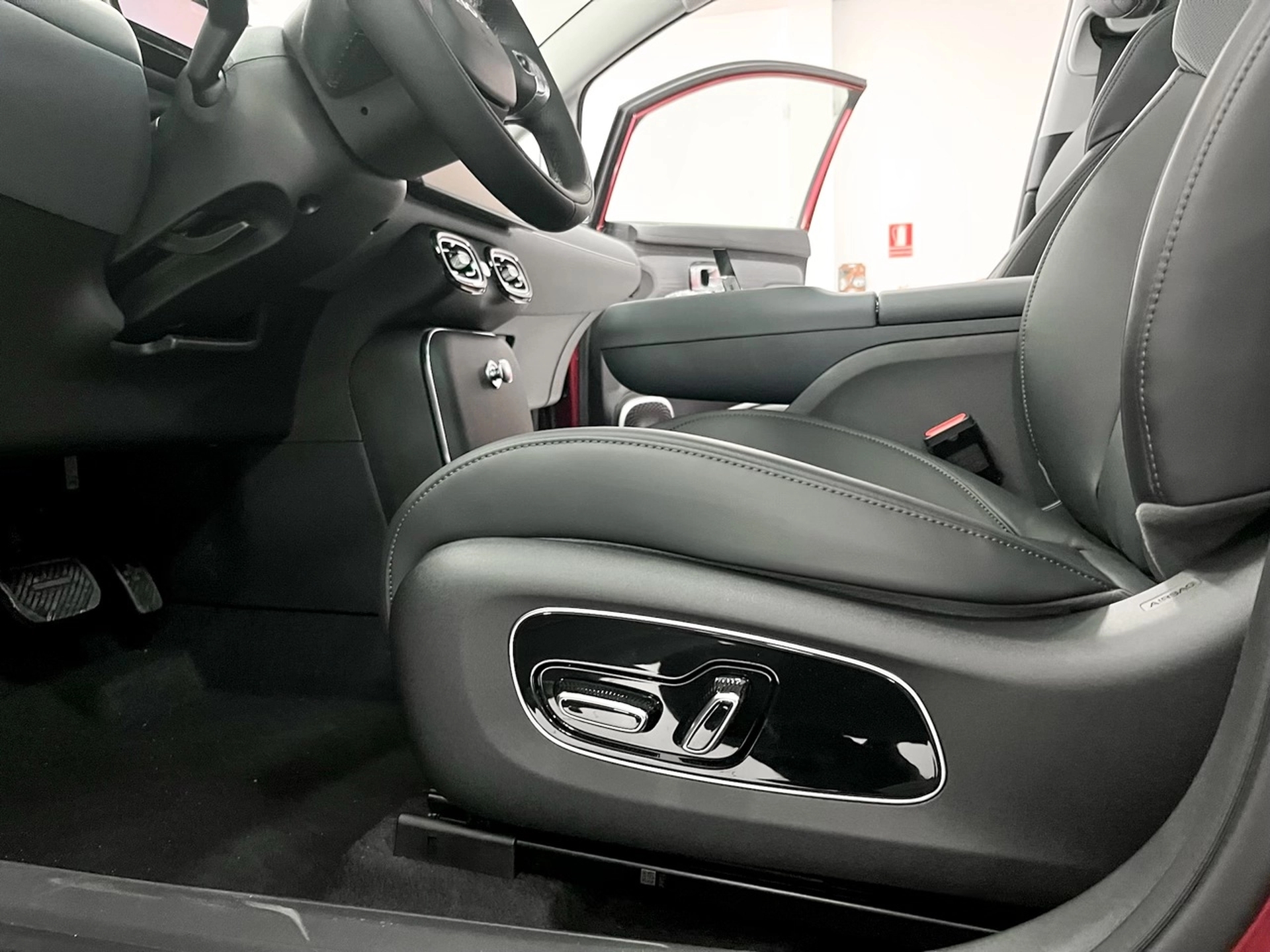 GAC Motor Aion UT