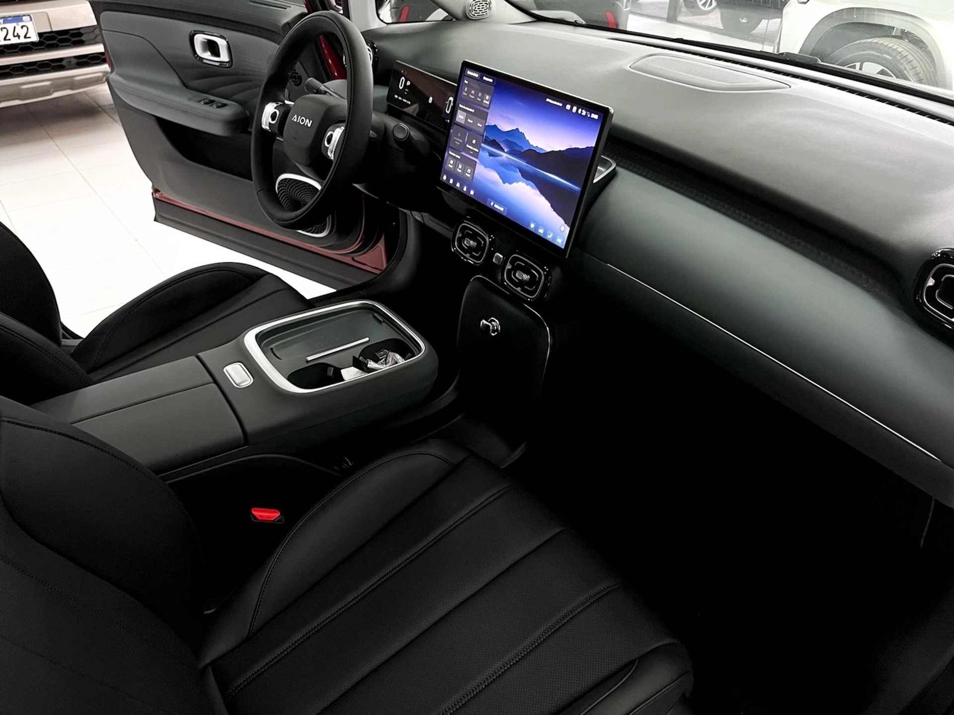 GAC Motor Aion UT