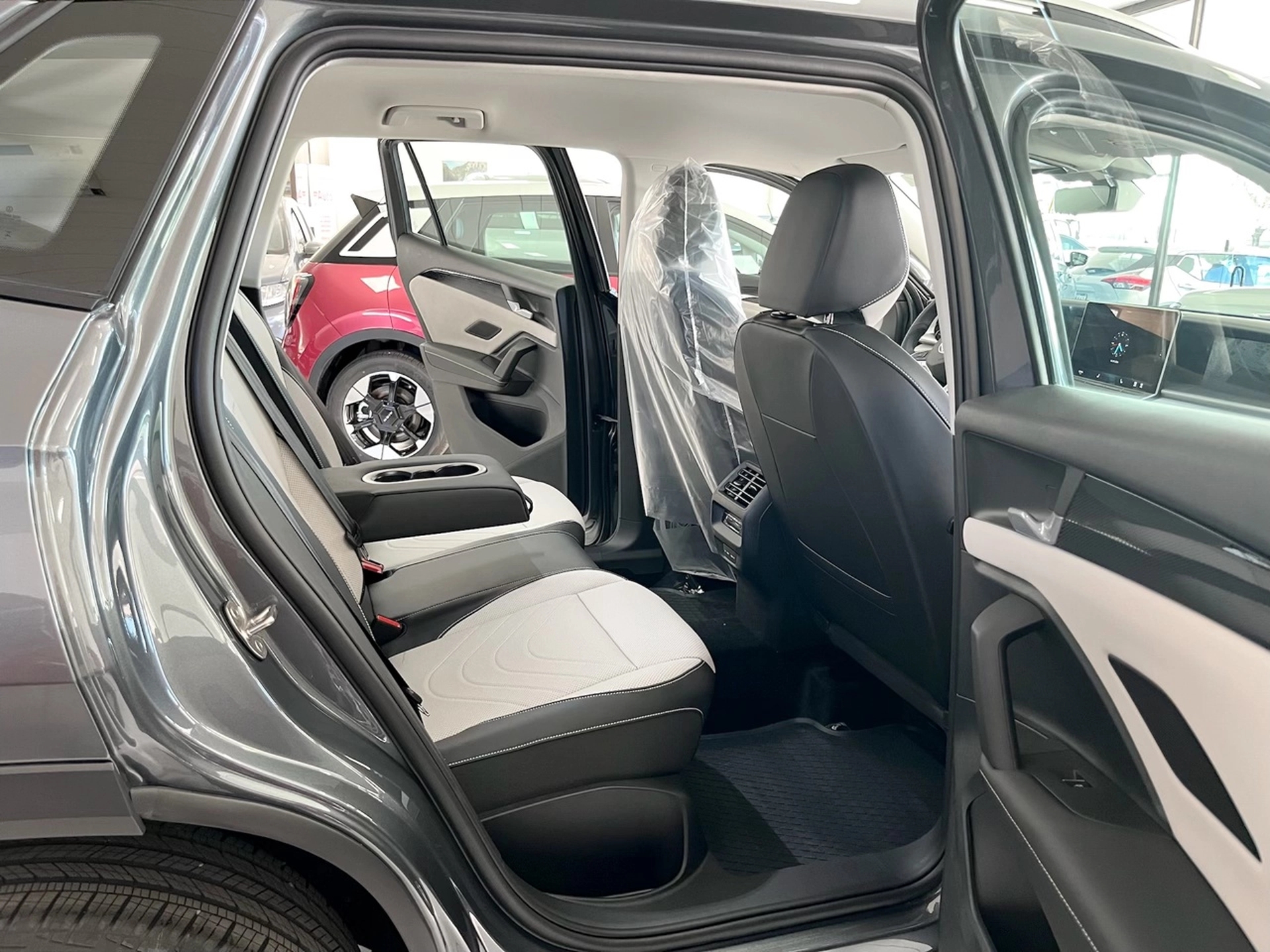 Volkswagen Tiguan Life 250 TSI