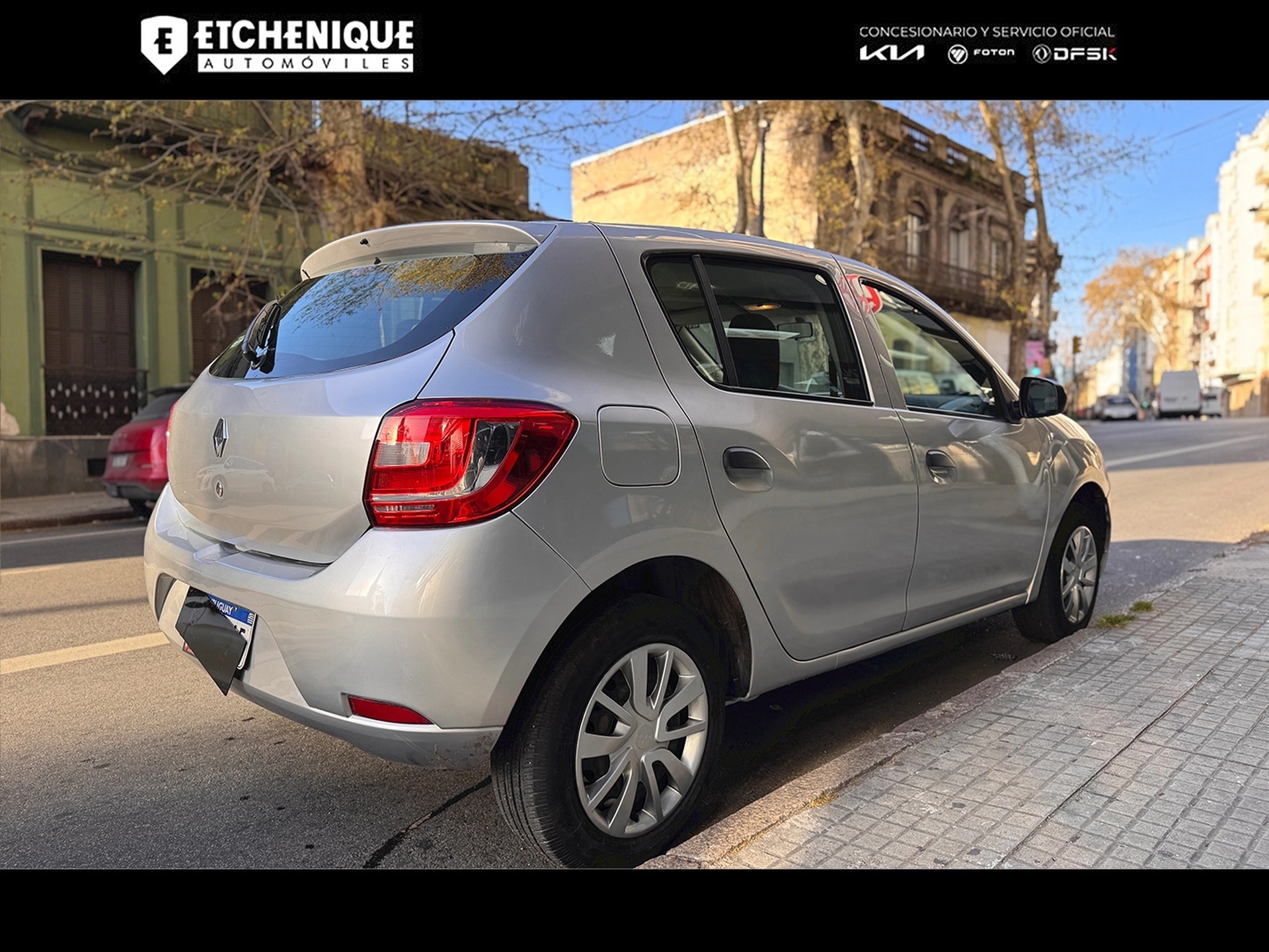 Renault Sandero Authentique 1.6
