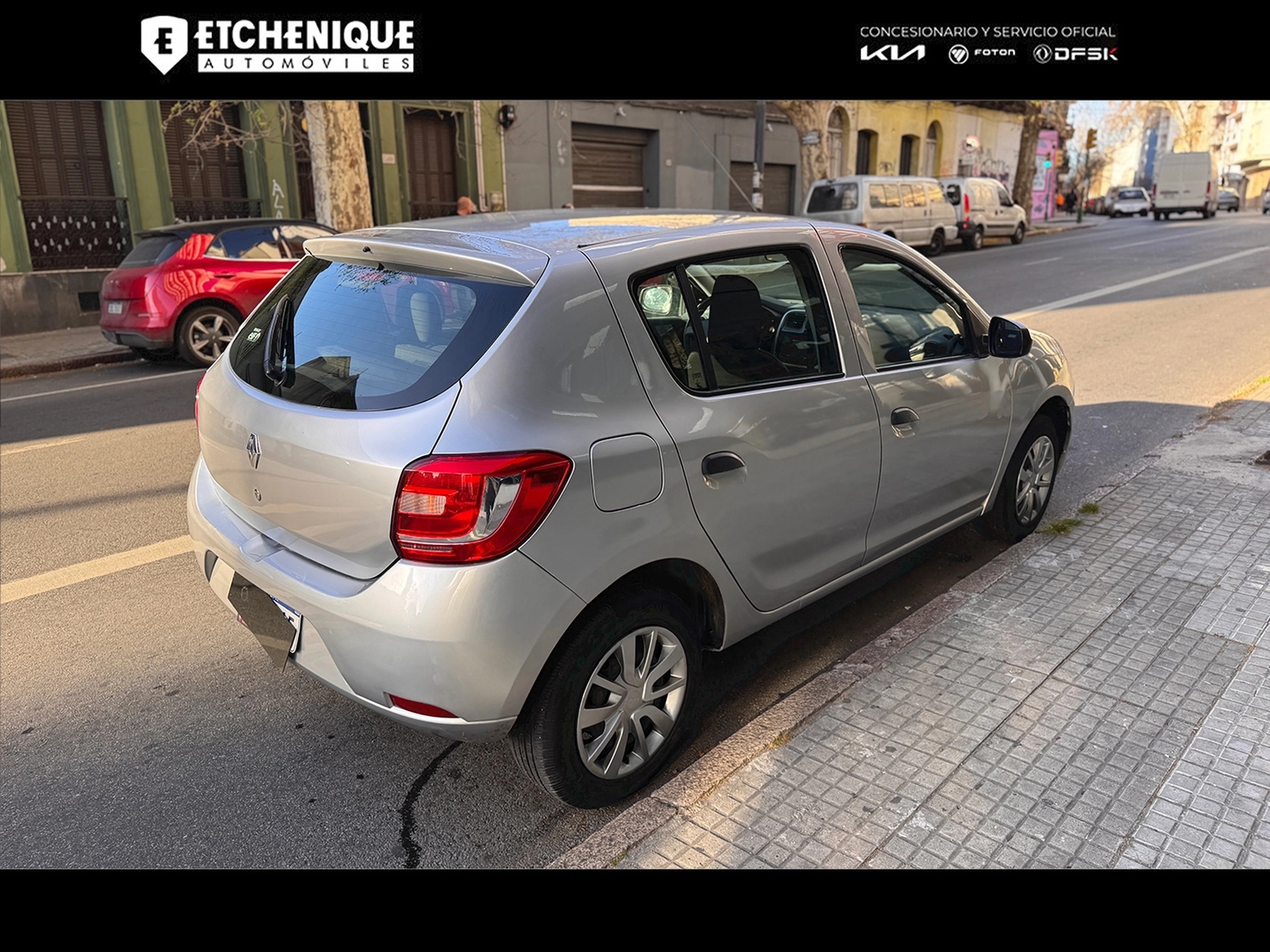 Renault Sandero Authentique 1.6