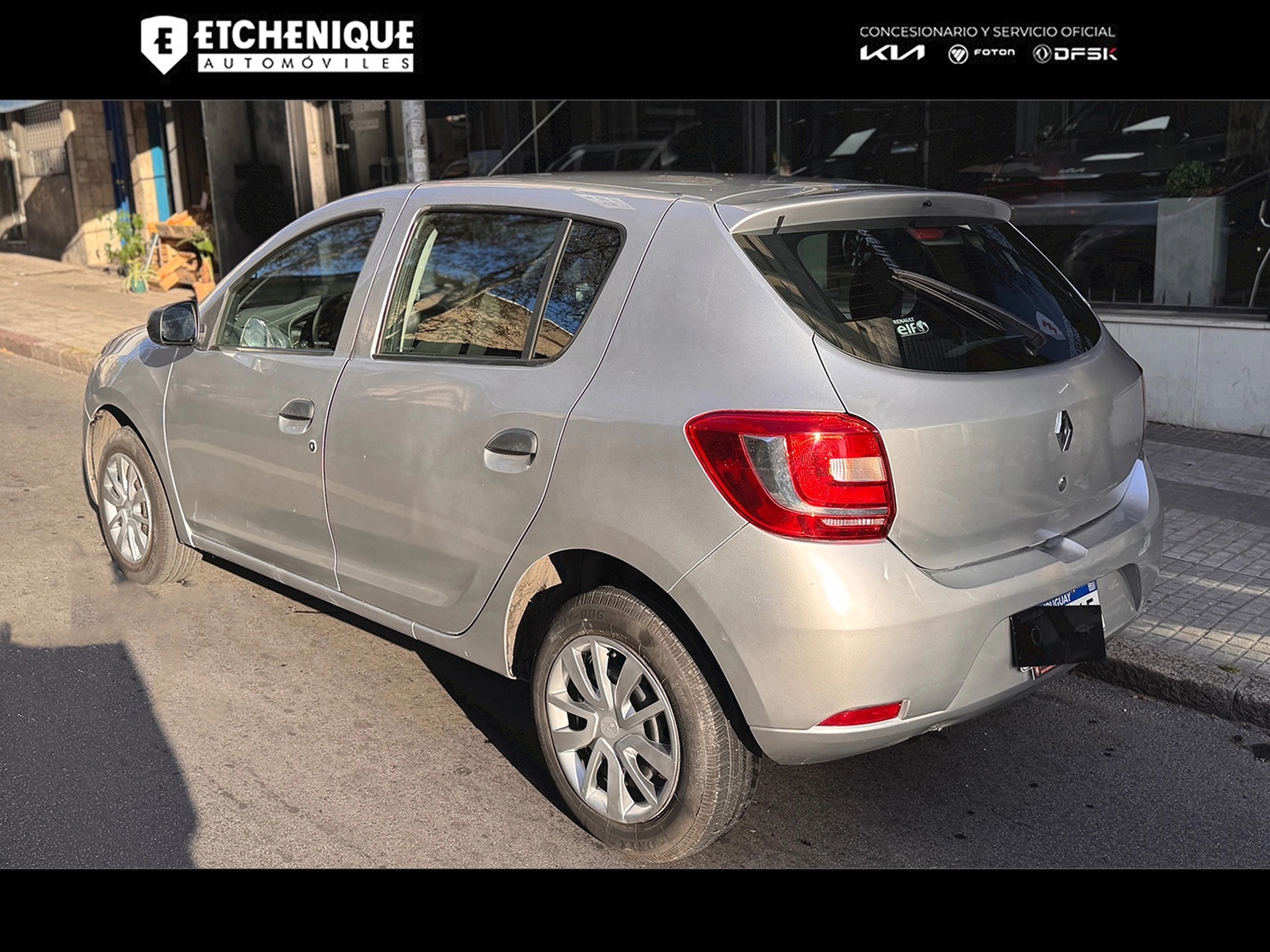 Renault Sandero Authentique 1.6