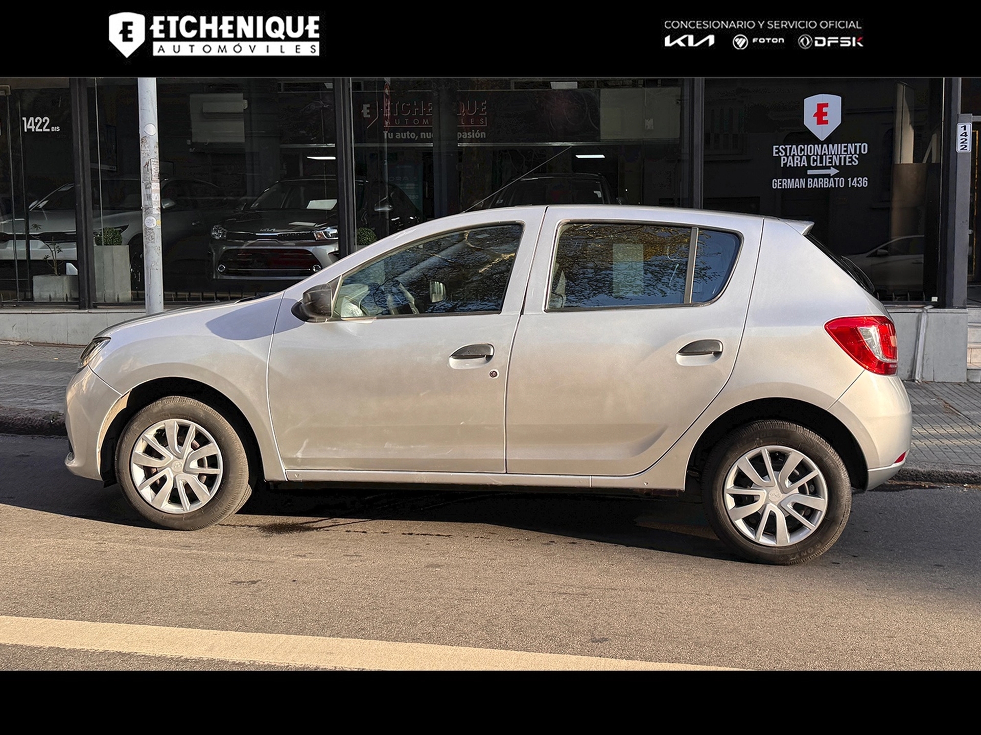 Renault Sandero Authentique 1.6