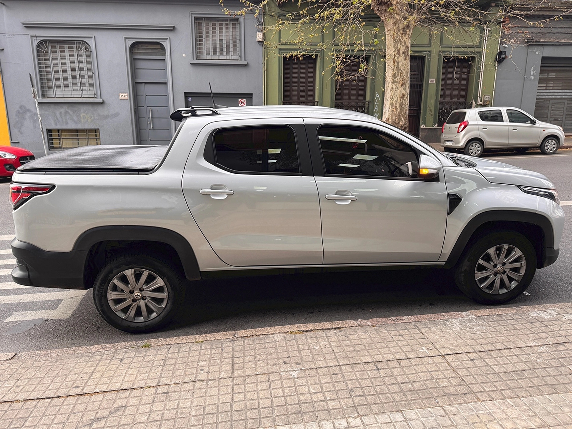 Fiat Strada Freedom Cabina Doble 1.4