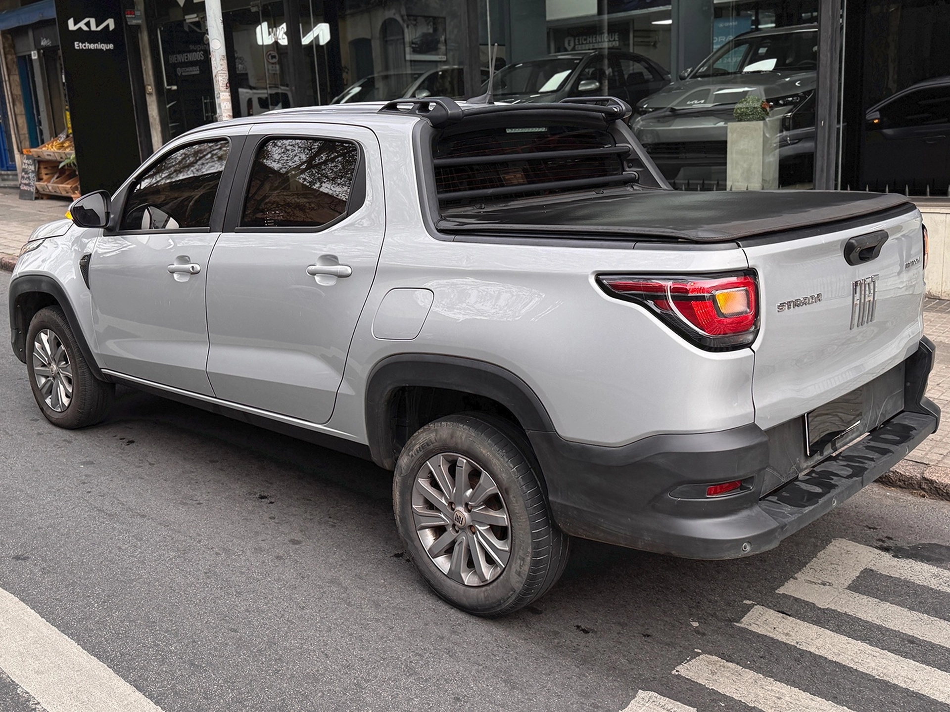 Fiat Strada Freedom Cabina Doble 1.4