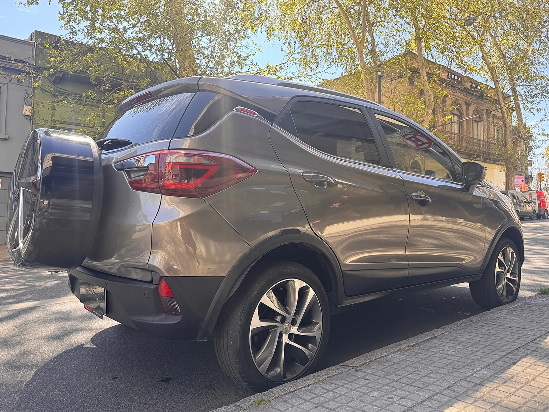 BYD S1 GS-i