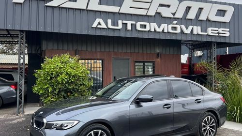 BMW 320i Sport Line 