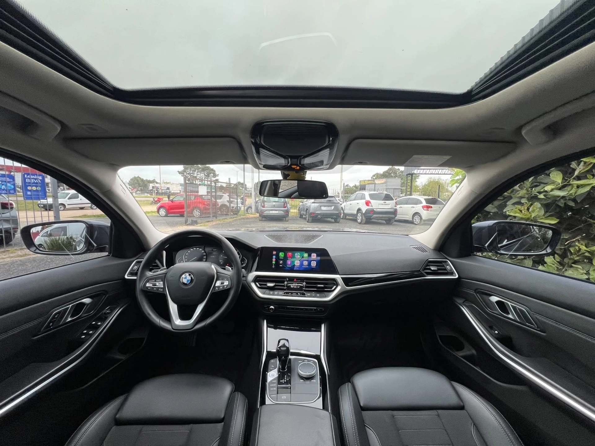 BMW 320i Sport Line