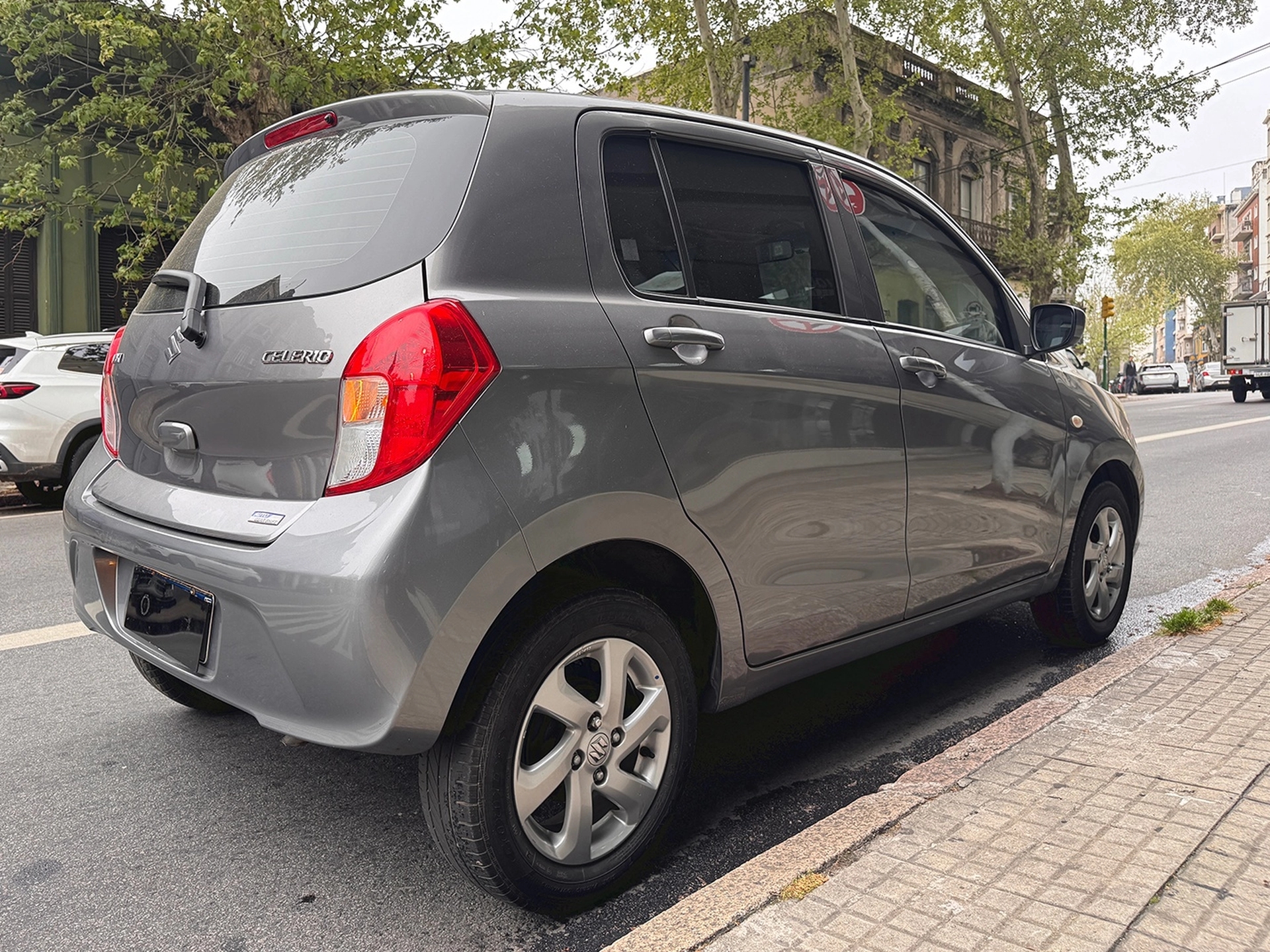 Suzuki Celerio GL AT Unico Dueño!
