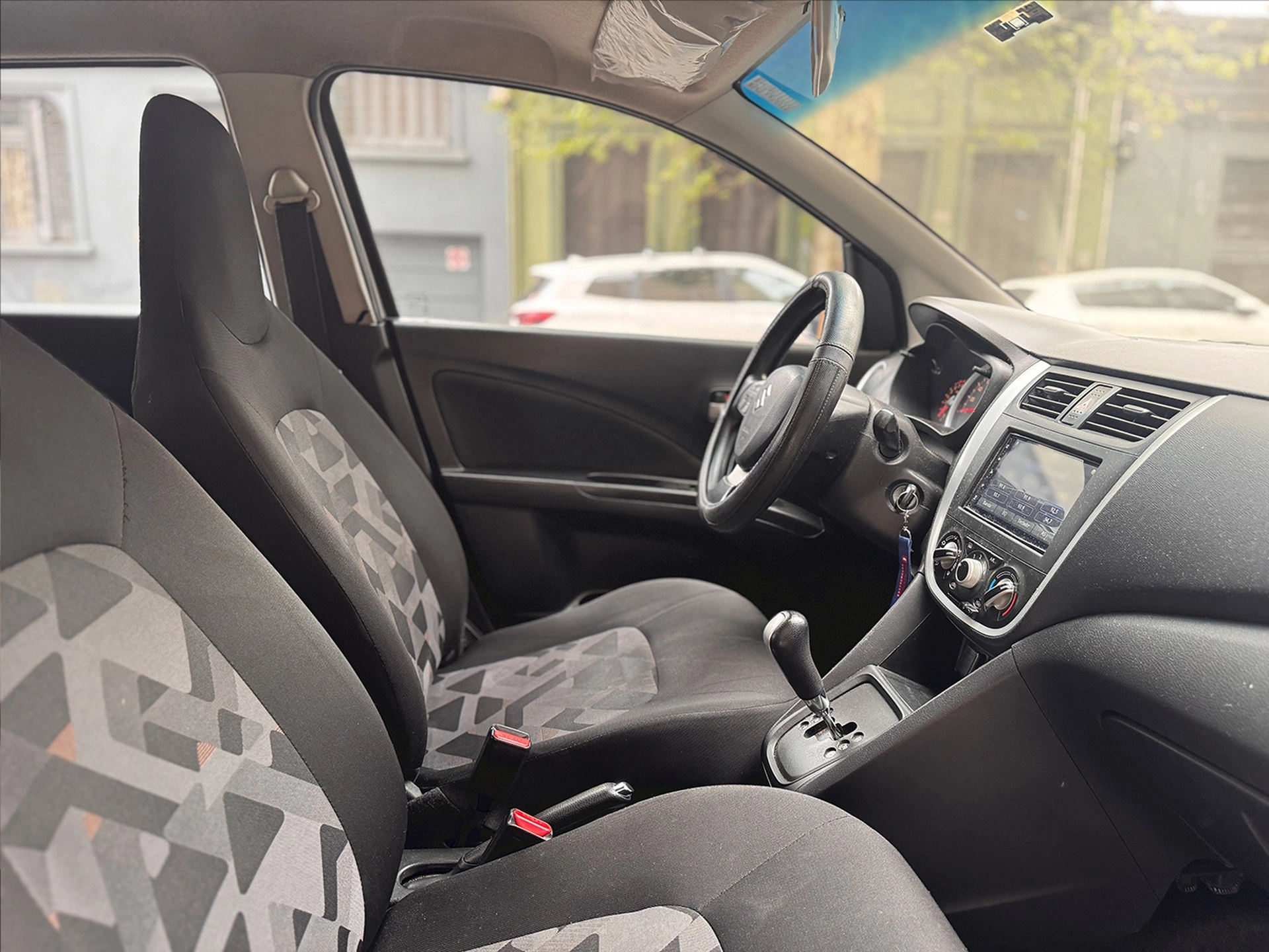 Suzuki Celerio GL AT Unico Dueño!