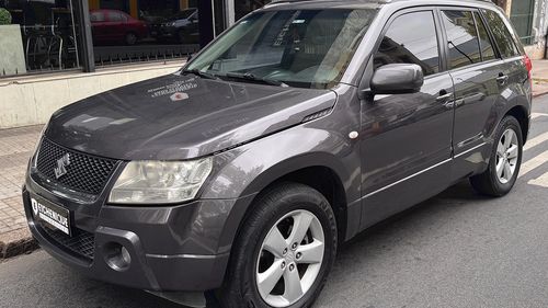 Suzuki Grand Vitara 2.4 A/T 2WD Full