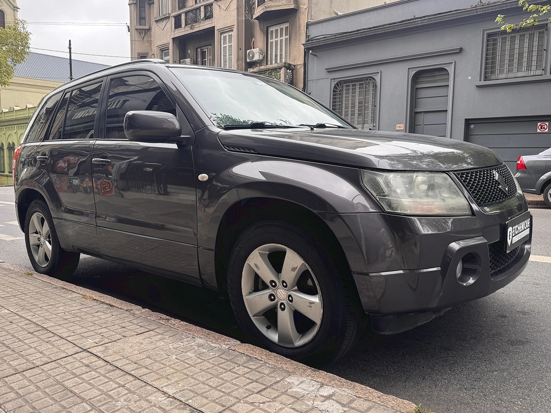 Suzuki Grand Vitara 2.4 A/T 2WD Full