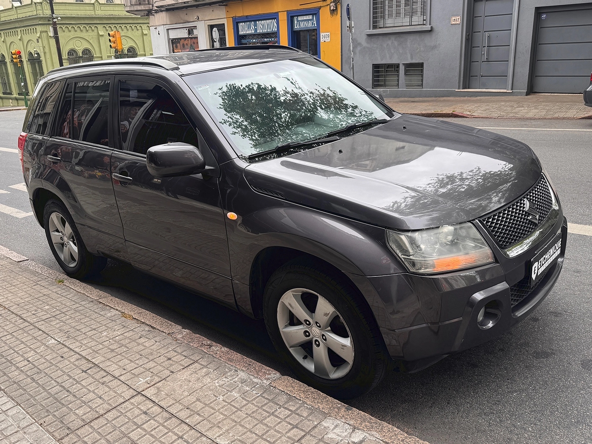 Suzuki Grand Vitara 2.4 A/T 2WD Full