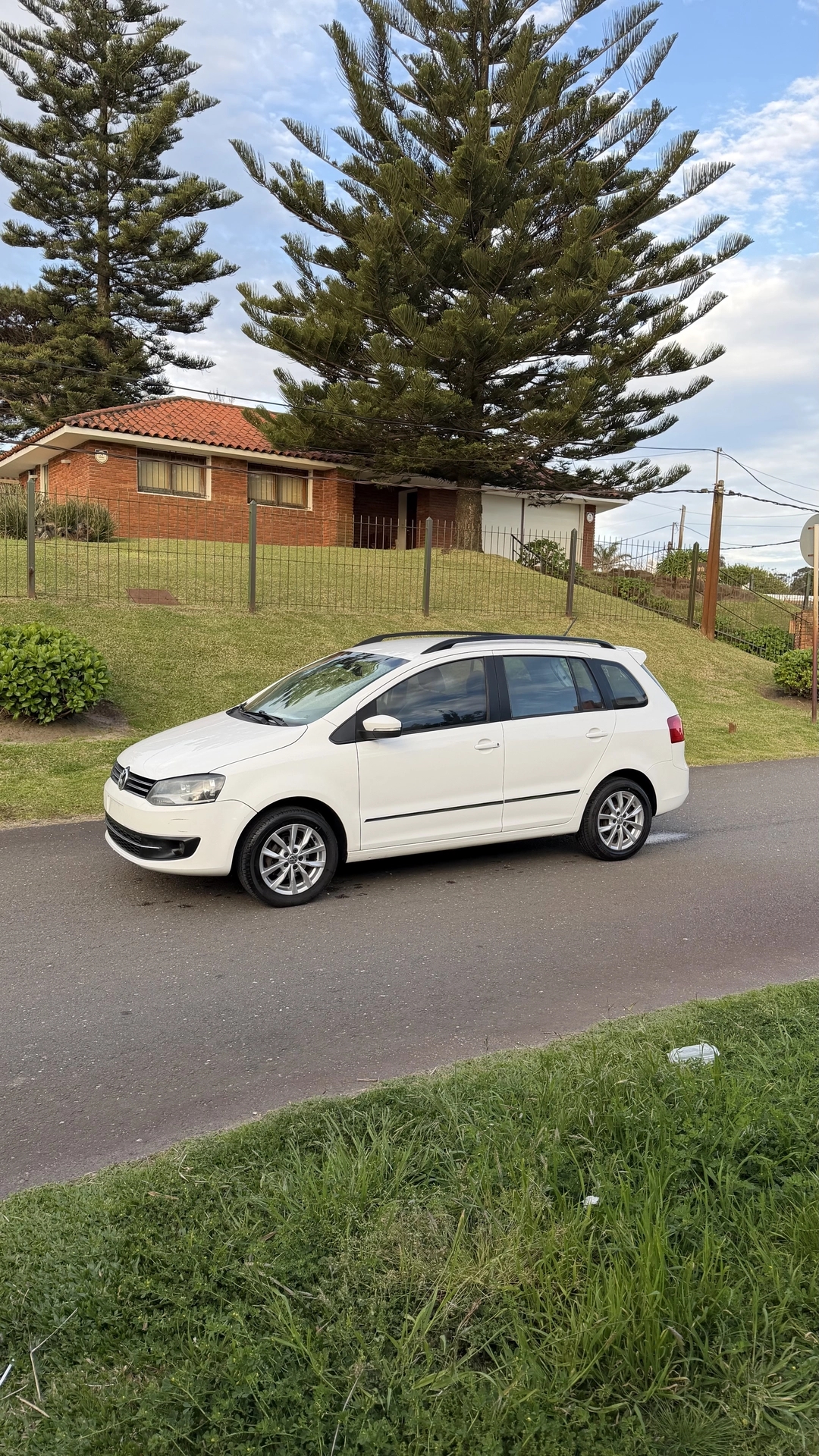 Volkswagen Suran 1.6 FULL