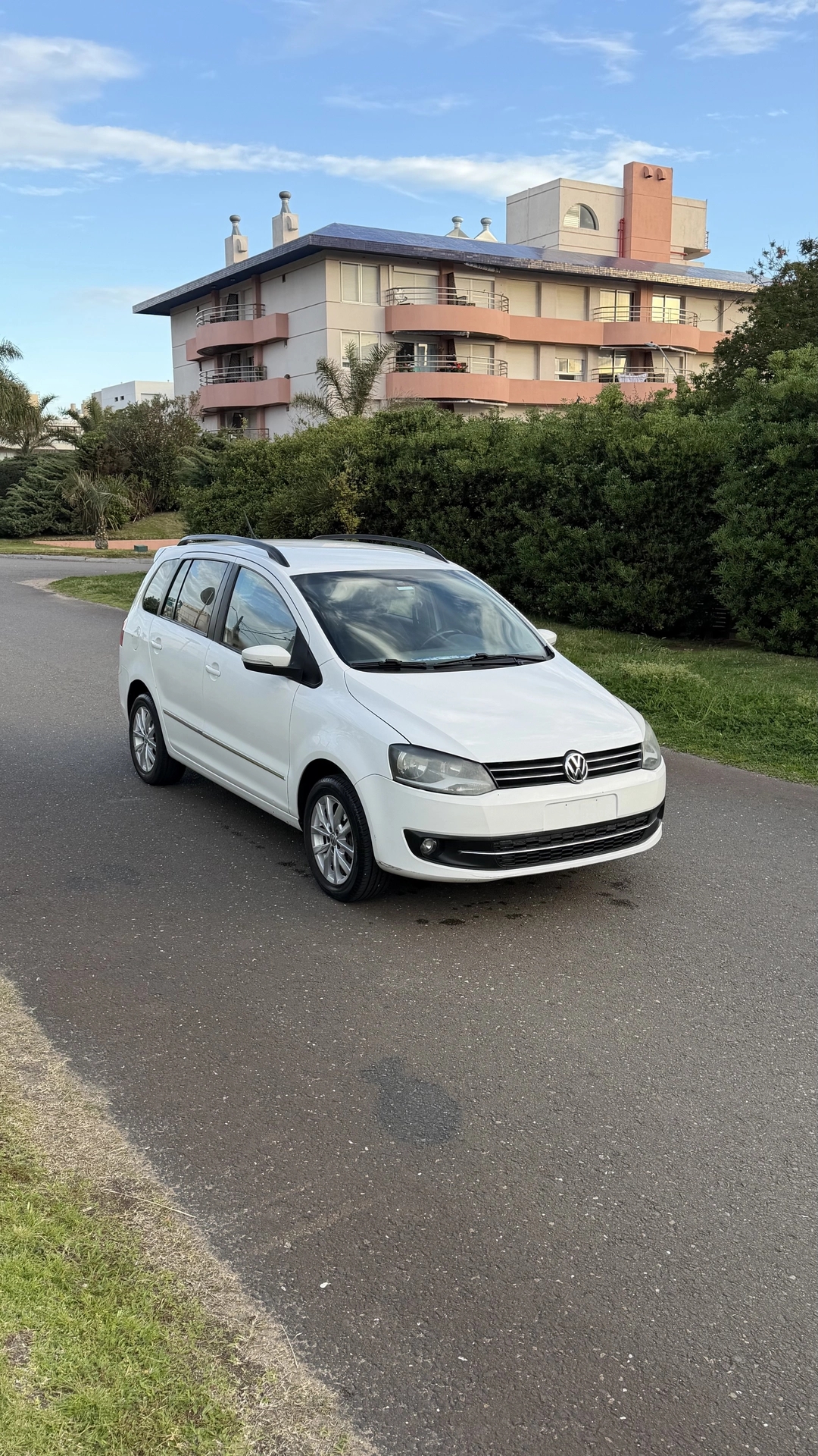 Volkswagen Suran 1.6 FULL
