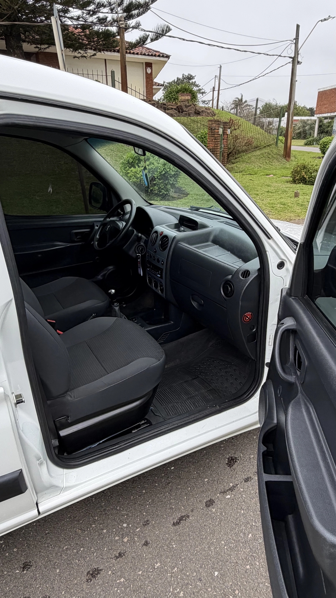 Peugeot Partner M69 Confort 1.6 EC5